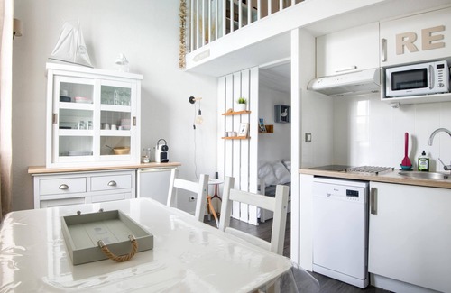 Saint-Martin-de-Re Apartment | 2 Bedrooms Apartment In Saint-Martin-De-Ré