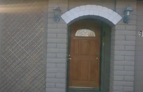 Tucson House | 2 bedrooms. Close to airport and Mall , Park. Bus stop