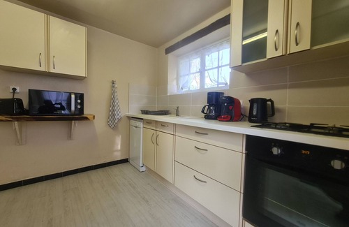 Migne Cottage | 2 Bedrooms Cottage In France