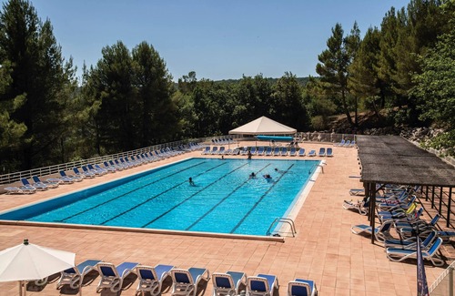Montpezat Apartment | 2 Bedrooms + Sleeping Area Classic 2 Adults and 2 Children Terrace