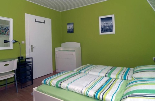 Monreal Bed & Breakfast | 2-Bettwohnung * - Apartment u. Pension M. Schmitz