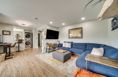 Alki House | 2 Blocks to Beach Park: Cozy Seattle Townhome