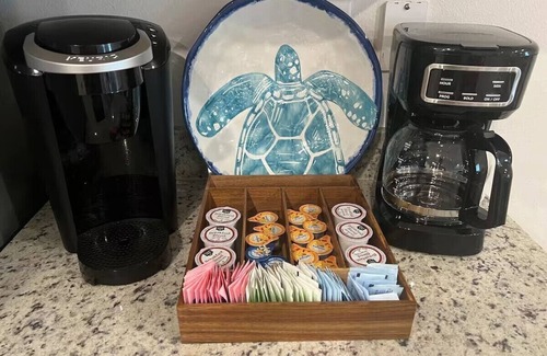 Port St. Joe House | 2 Blocks to the Beach | Golf Cart Pools Bikes Family-Friendly