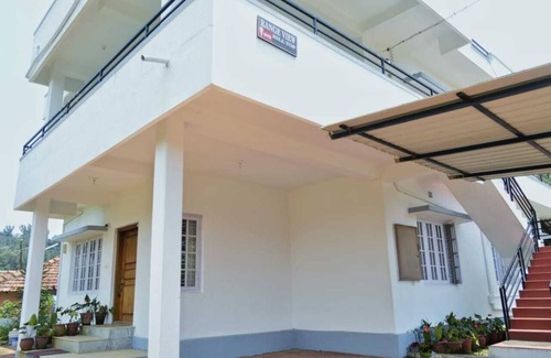 Katakeri Rural House | 2-BR (2 BEDROOM B) + STUDIO homestay in RANGE VIEW