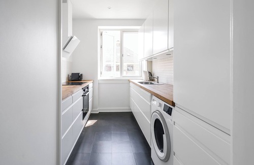 Charlottenlund Apartment | 2-BR apartment w/a balcony in Charlottenlund - 192