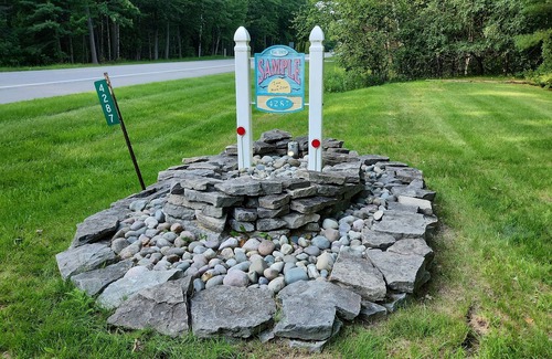 Greenbush Cottage | 2 BR Cottage on the Sandy Beaches of Lake Huron- Greenbush- Sunrise Side