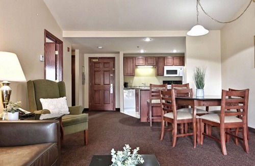 Pembine Apartment | 2 BR Suite for 8 | Onsite Amenities | Year-Round
