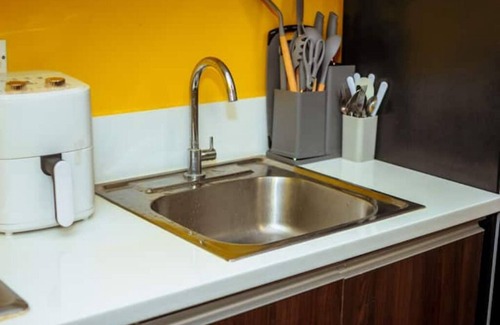 San Antonio Apartment | 2 BR Yellowstone National Makati Swim Gym Park 300