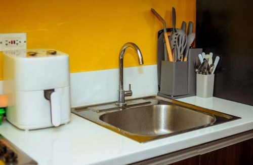 San Antonio Apartment | 2 BR Yellowstone National Makati Swim Gym Park 300