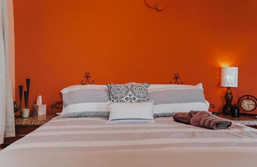 Rio Piedras Apartment | 2 Cozy College Student Room with AC, Wi-Fi, Kitchenette