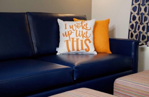 Circleville Resort | 2 Family King Suites with Bunkroom and Balcony at The Kartrite Resort!