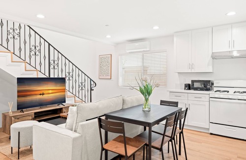 Alhambra House | 2 Floor, 3-bedroom house in awesome Alhambra w/AC, WIFI and Garage Parking