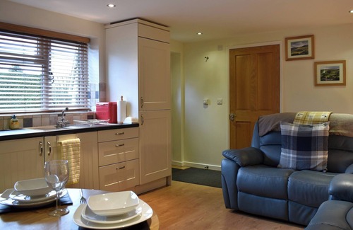 Thirsk Cottage | 2 bedroom accommodation in South Kilvington near Thirsk