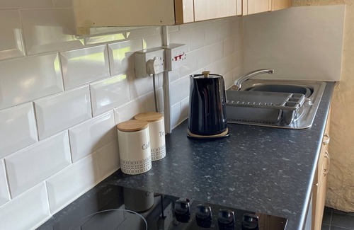 Bodorgan Cottage | 2 Glantraeth Farm Cottage