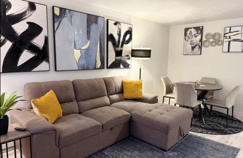 Manito Apartment | 2 King Bedsqueen Sleeper Sacred Heart Downtown