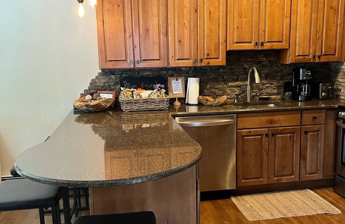 Vail Condo | 2 level condo in quiet East Vail