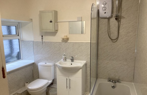 Llanbrynmair Cottage | 2 LLAWRCOED ISAF, pet friendly, with open fire in Llanbrynmair