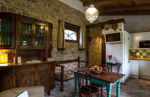 Strassoldo House | 2-Lovely home with private garden in castle estate. Beach 20min, Venice 1hr