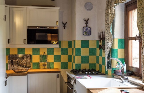 Strassoldo House | 2-Lovely home with private garden in castle estate. Beach 20min, Venice 1hr