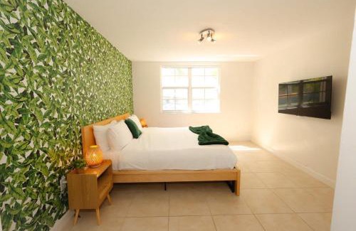 Aventura Apartment | 2 Luxury Bedrooms at Yacht Club de Aventura