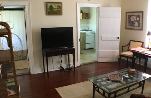 Natchez House | 2 Melinda’s Garden Apt