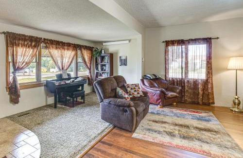 Burke House | 2 Mi to Burke Lake Quaint Small-Town Retreat!