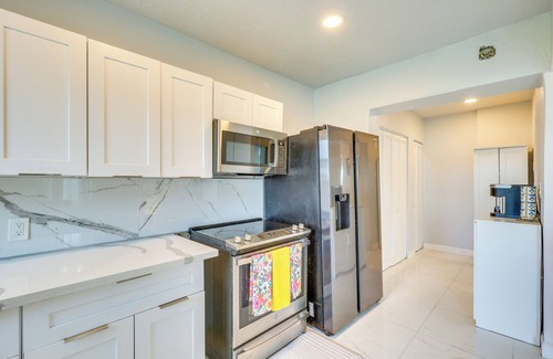 Miami Gardens House | 2 Mi to Hard Rock Stadium: Home w/Spacious Yard