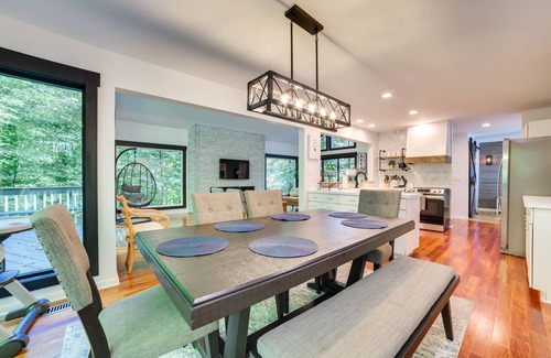 Birchwood Farms House | 2 Mi to Lake: Modern Harbor Springs Home w/Grill!