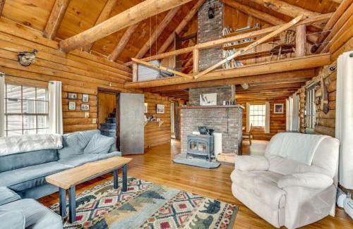 West Burke House | 2 Mi to Lake Willoughby Peaceful Log Cabin!