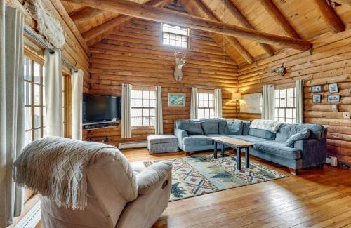 West Burke House | 2 Mi to Lake Willoughby Peaceful Log Cabin!