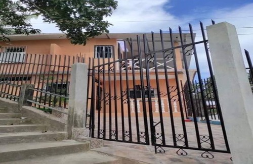 Puerto Barrios Apartment | 2 minutes from the main pier, beach, super close to a mini market, main street.