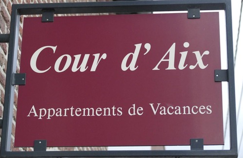 Richelle Apartment | 2-person apartment in the old farm Cour D'Aix