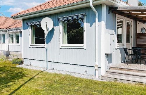 Ellos House | 2 person holiday home in ELLÖS-By Traum