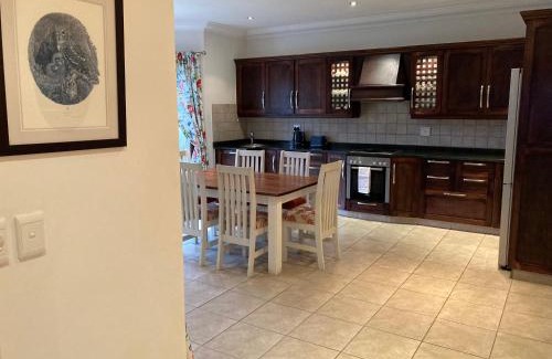 Nottingham Road Apartment | 2 Rawdons Country Estate