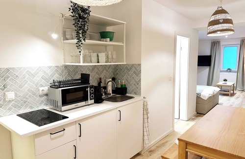 Barmbek-Sued Apartment | 2 room ambient apartment with queen-size bed, bunk bed & sofa bed near the Alster
