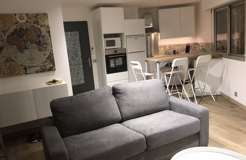 Cannes La Bocca Apartment | 2-Room Apartment, waterfront