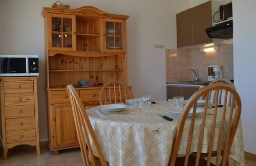 Saint-Nazaire Apartment | 2-room apartment with parking in Saint-Cyprien