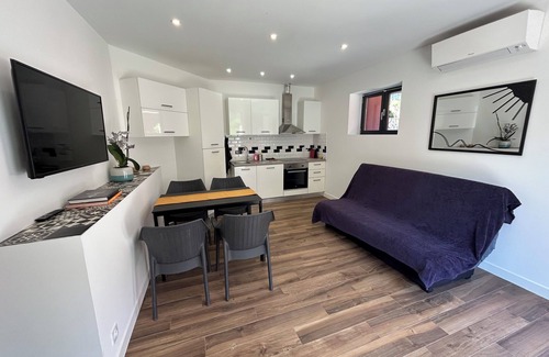 La Trinite Apartment | 2-room apartment - jacuzzi & terrace