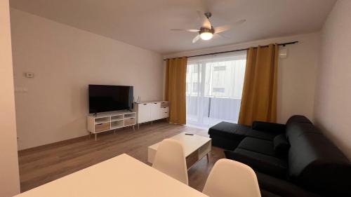 Rovinka Apartment | 2 room Apartment Rovinka, 204