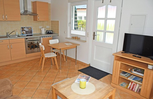 Thesenvitz Apartment | 2-room vacation apartment w. Terrace double berth - beautiful vacation apartments with terrace