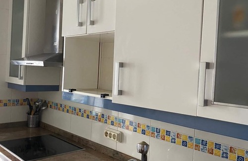 Rollo House | 2 Rooms in shared Flat , Central Heatering WIFI , big rooms , with doble bed