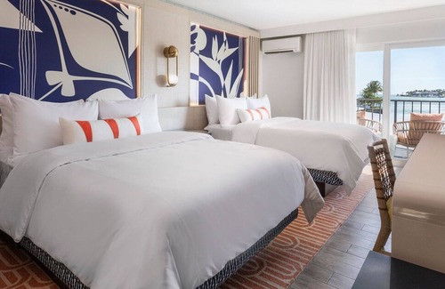 Islamorada Hotel | 2 Rooms w/Queen Beds, Balcony, 3 Outdoor Pools, Free Parking & Pet Friendly