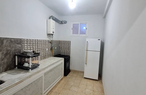 Marsa Ben M'Hidi Apartment | 2.simple, Sobre, Proche Mosquée et Belle Plage
