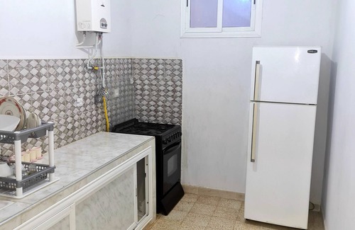 Marsa Ben M'Hidi Apartment | 2.simple, Sobre, Proche Mosquée et Belle Plage