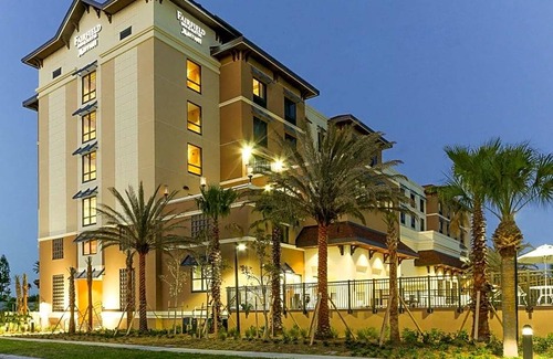Bay Esplanade Hotel | 2-Star Hotel ∙ Fairfield Inn & Suites by Marriott Clearwater Beach