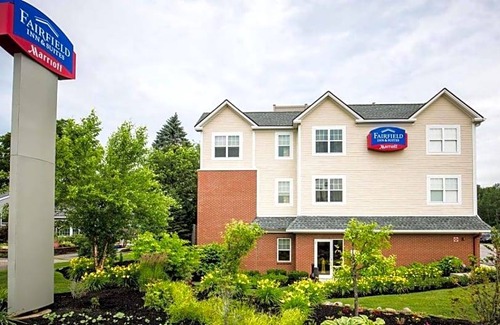 Exeter Hotel | 2-Star Hotel ∙ Fairfield Inn and Suites by Marriott Portsmouth Exeter