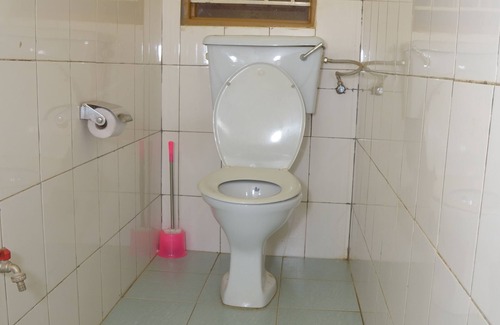 Kanungu Hotel | 2 Stars Hotel