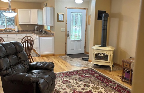 Nashua House | 2 Story House-Missouri River