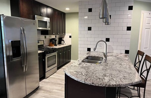 Northeast Raleigh House | 2-Story Townhouse with King Size Bed off Capital Blvd