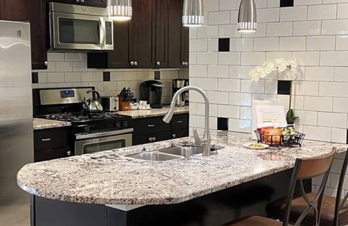 Northeast Raleigh House | 2-Story Townhouse with King Size Bed off Capital Blvd